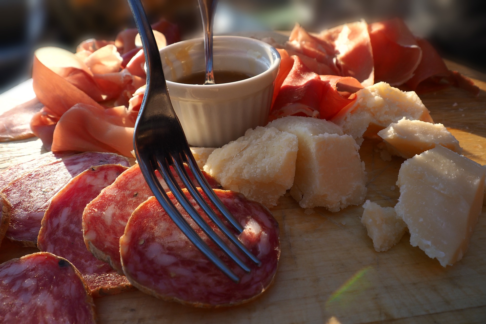 tagliere salumi formaggi.jpg